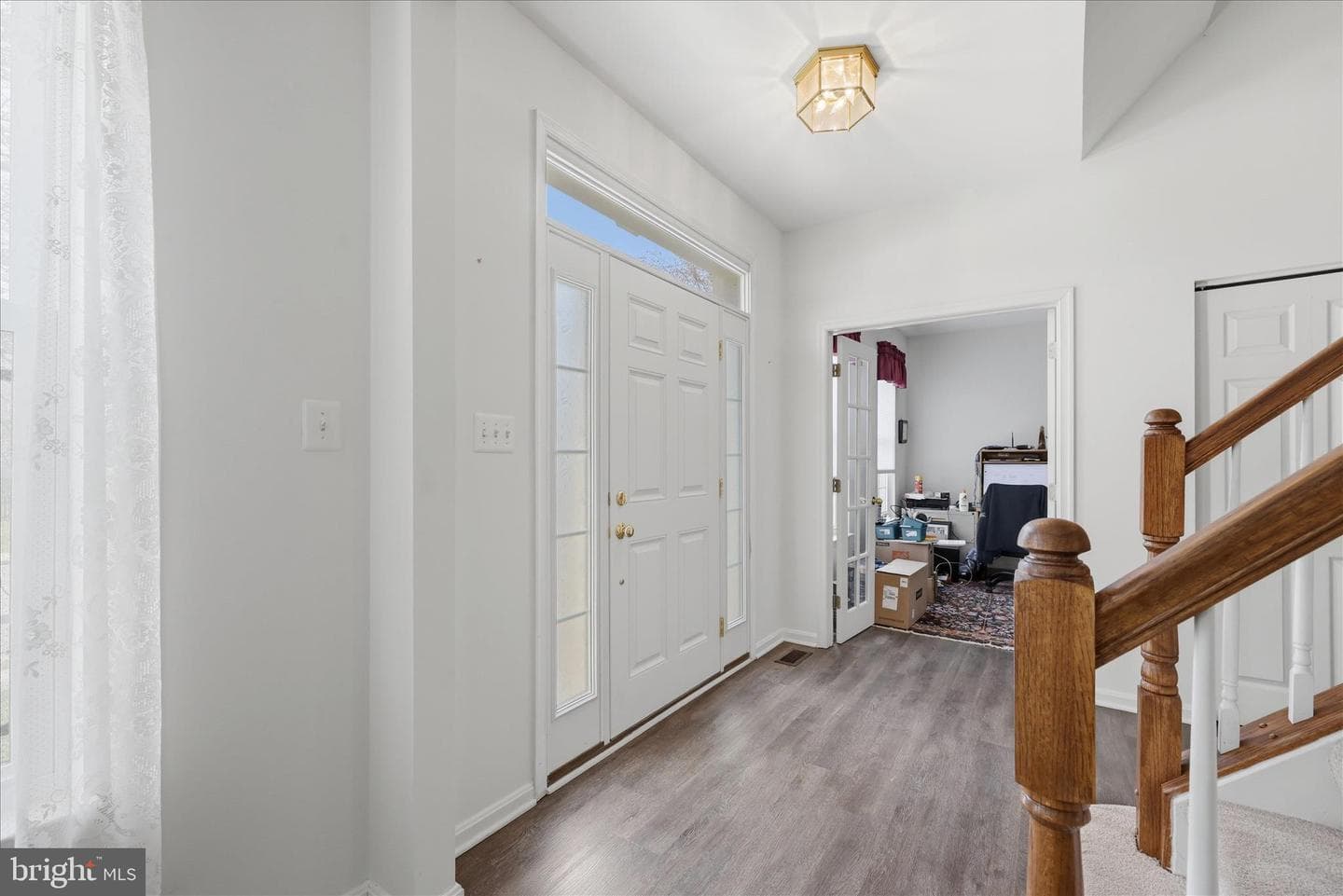 224 Lawford Drive SW photo 9