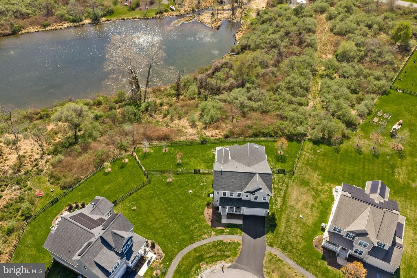 35829 Peninsula Court photo 28