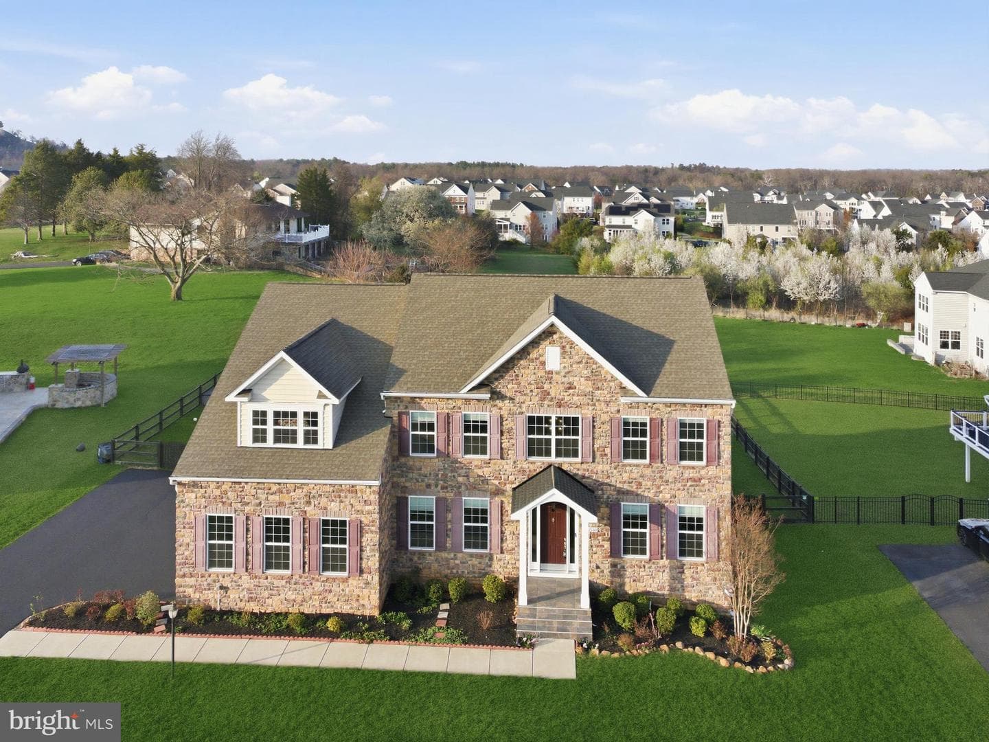 42580 Deer Isle Drive photo 2