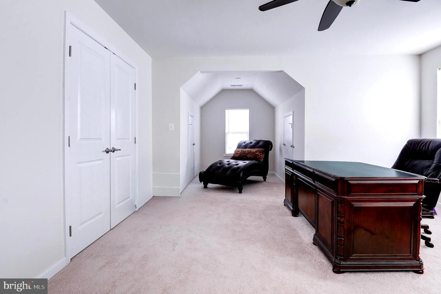 9 Fox Meadow Drive photo 26