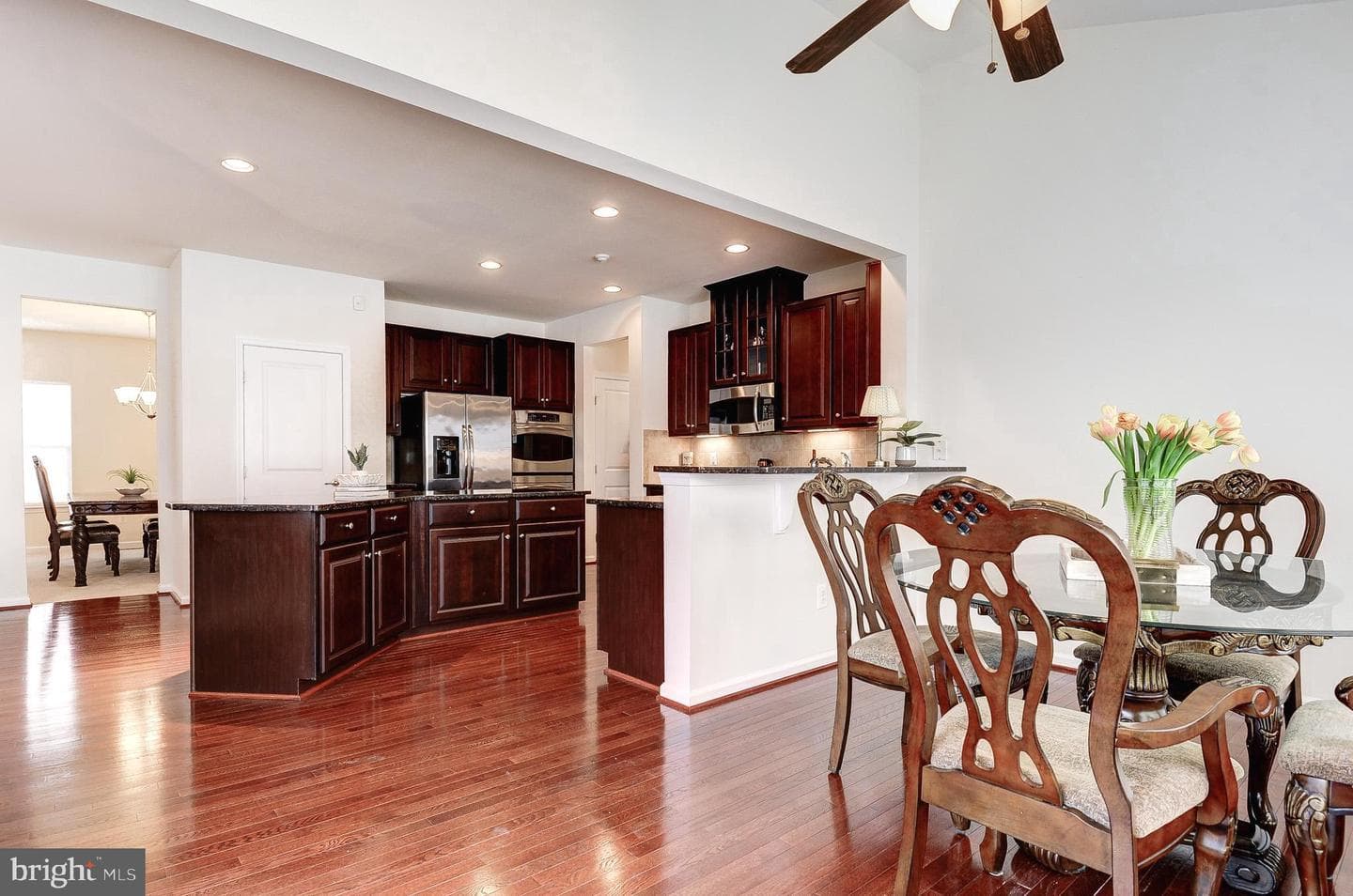 9 Fox Meadow Drive photo 6
