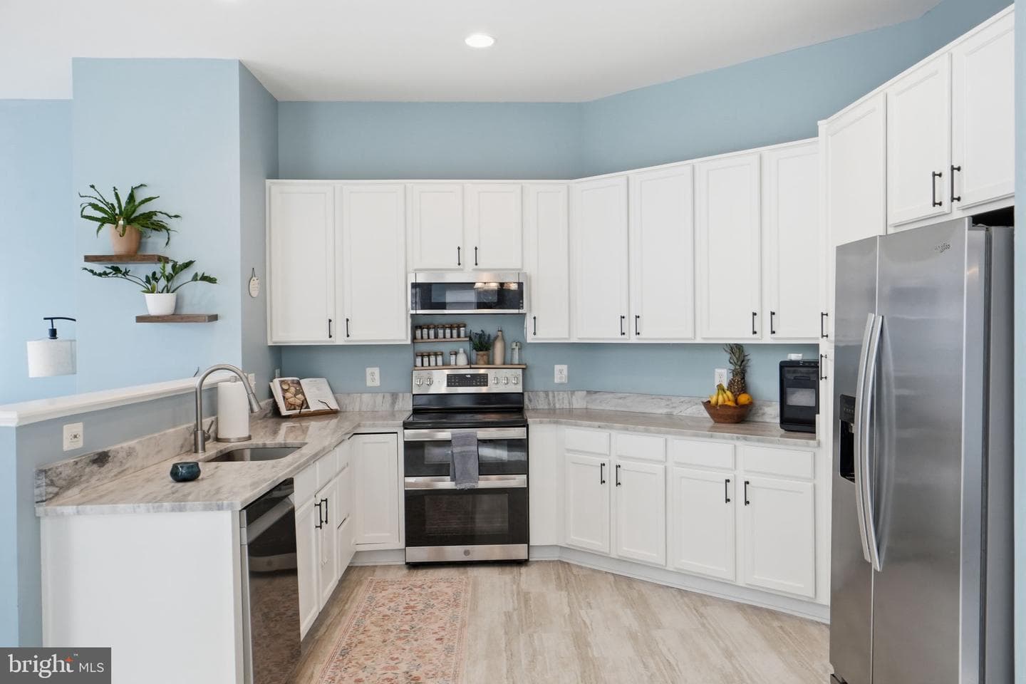 513 Gentlewood Sq photo 13