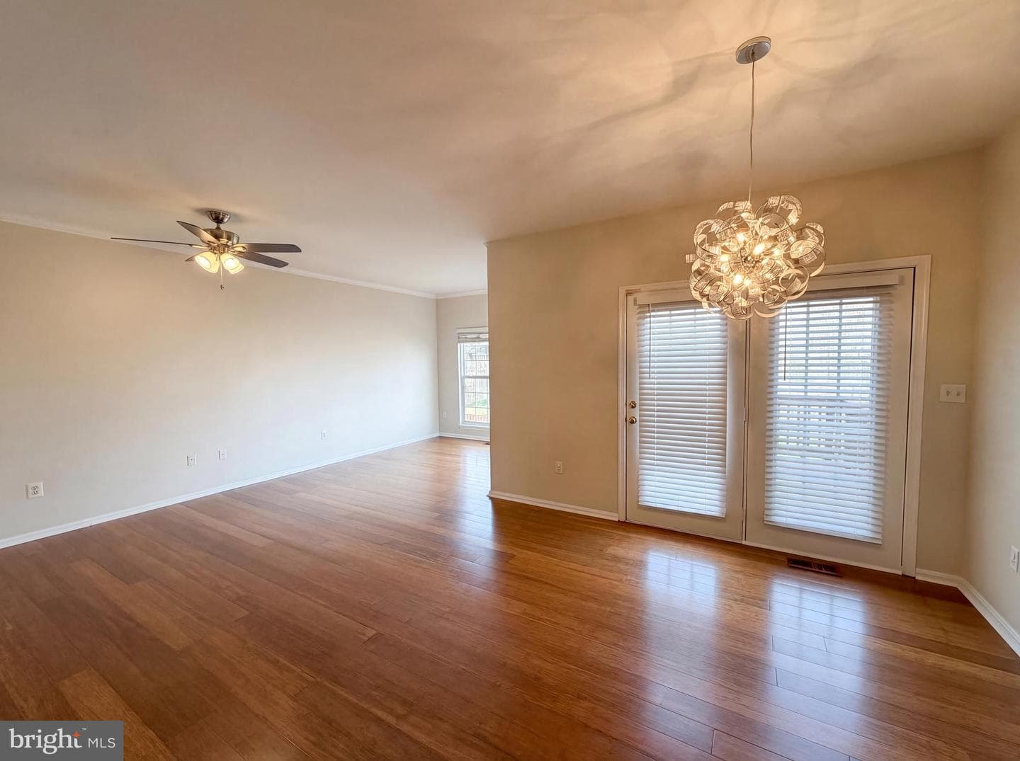 18560 Sierra Springs Square photo 3