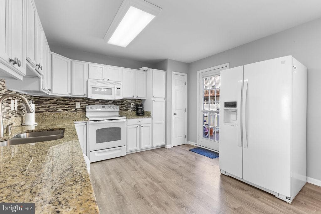 17372 Legacy Terrace photo 7