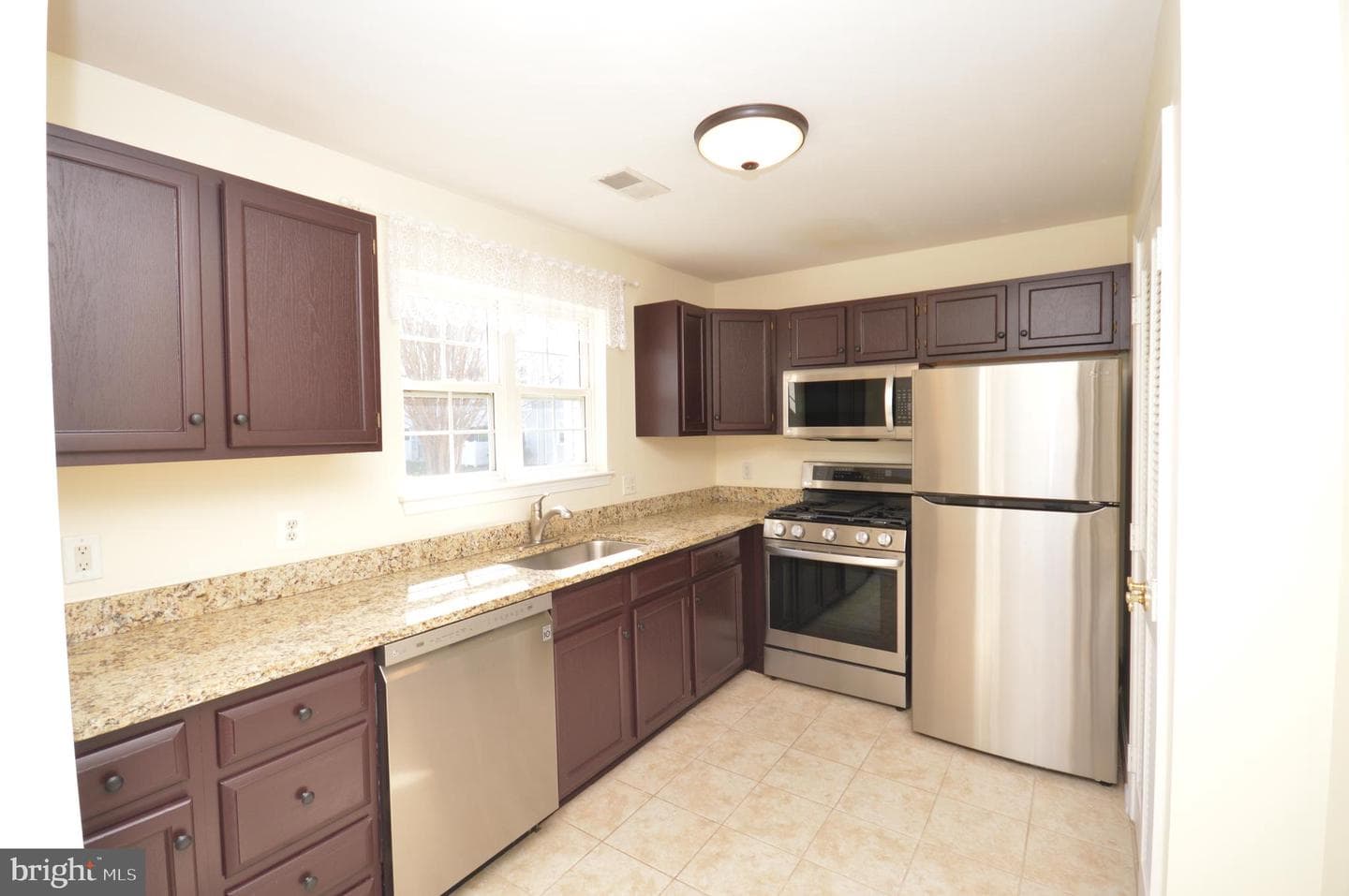625 Constellation Square SE #a photo 11