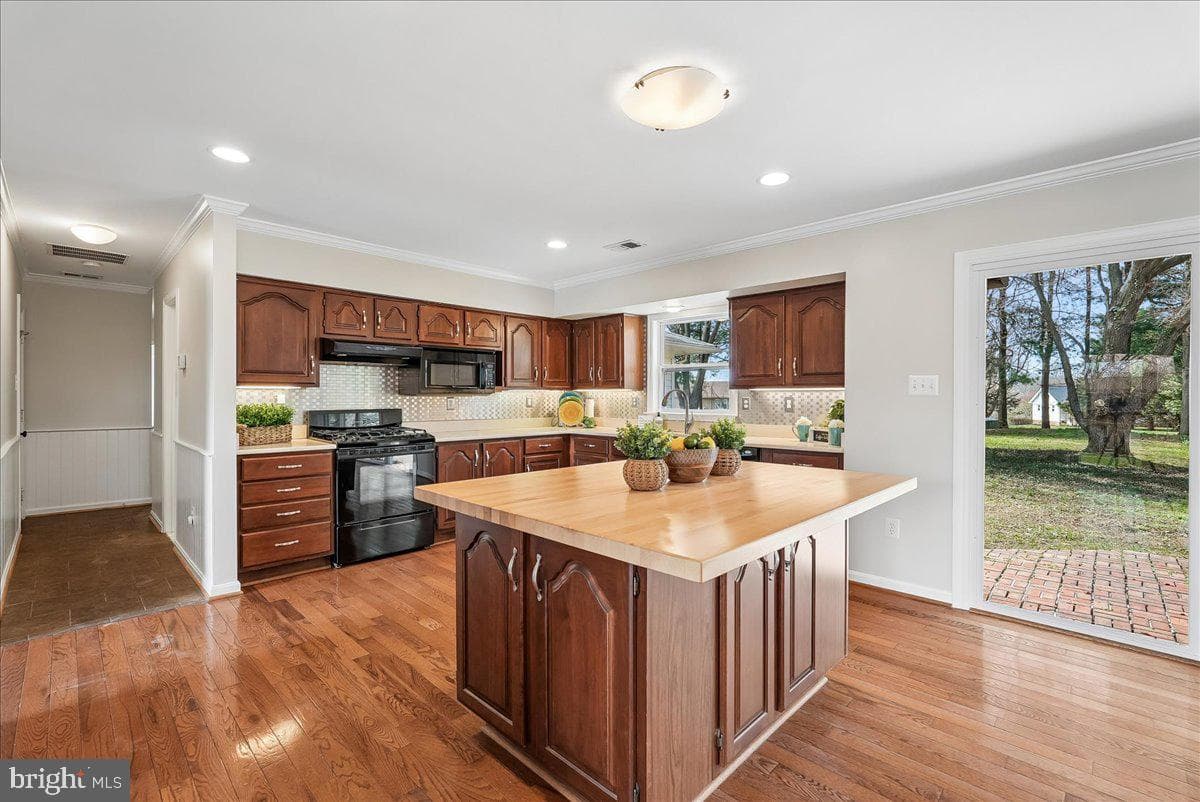 17621 Evers Court photo 20