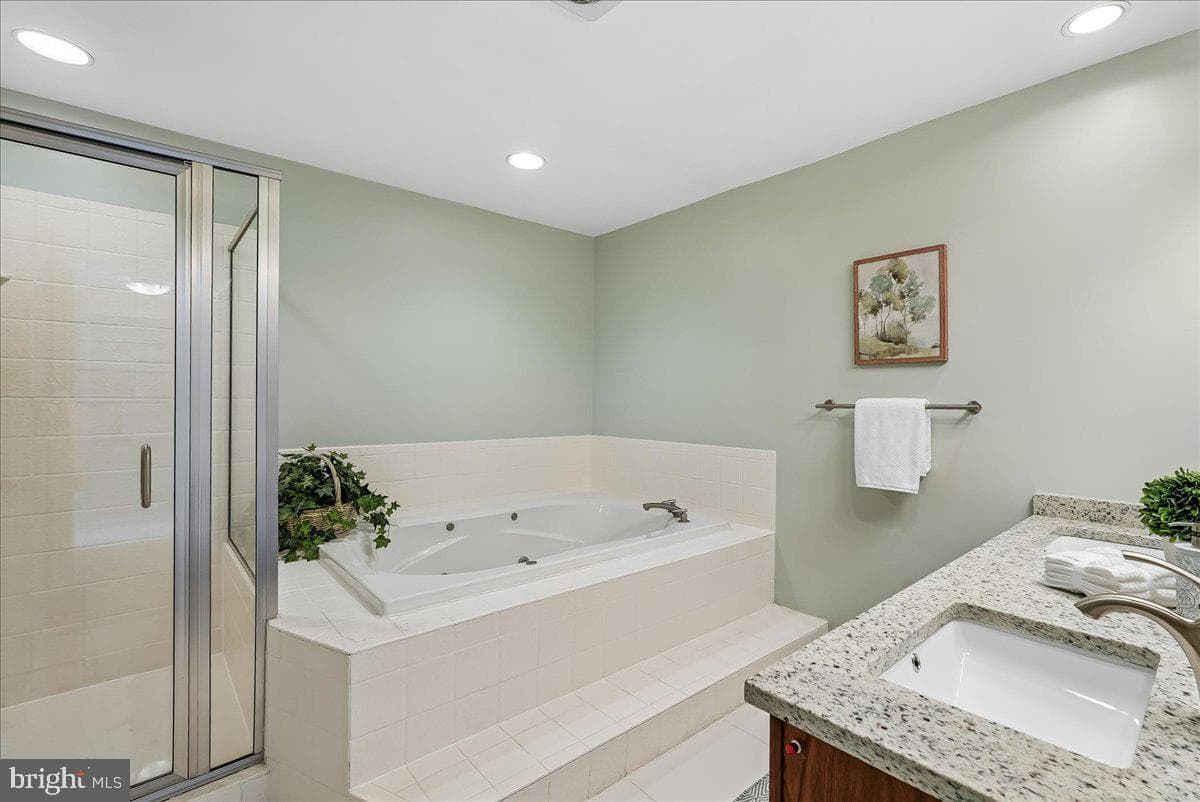 17621 Evers Court photo 29