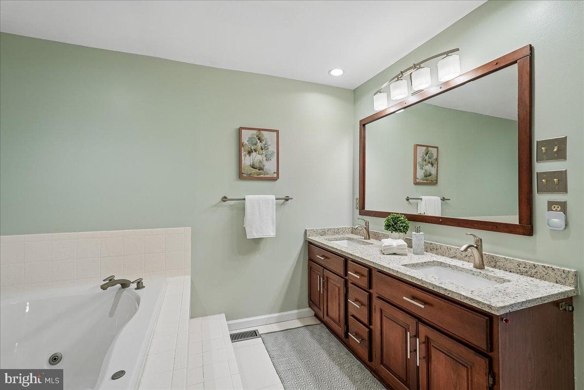 17621 Evers Court photo 30