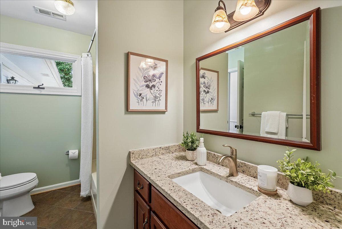 17621 Evers Court photo 50