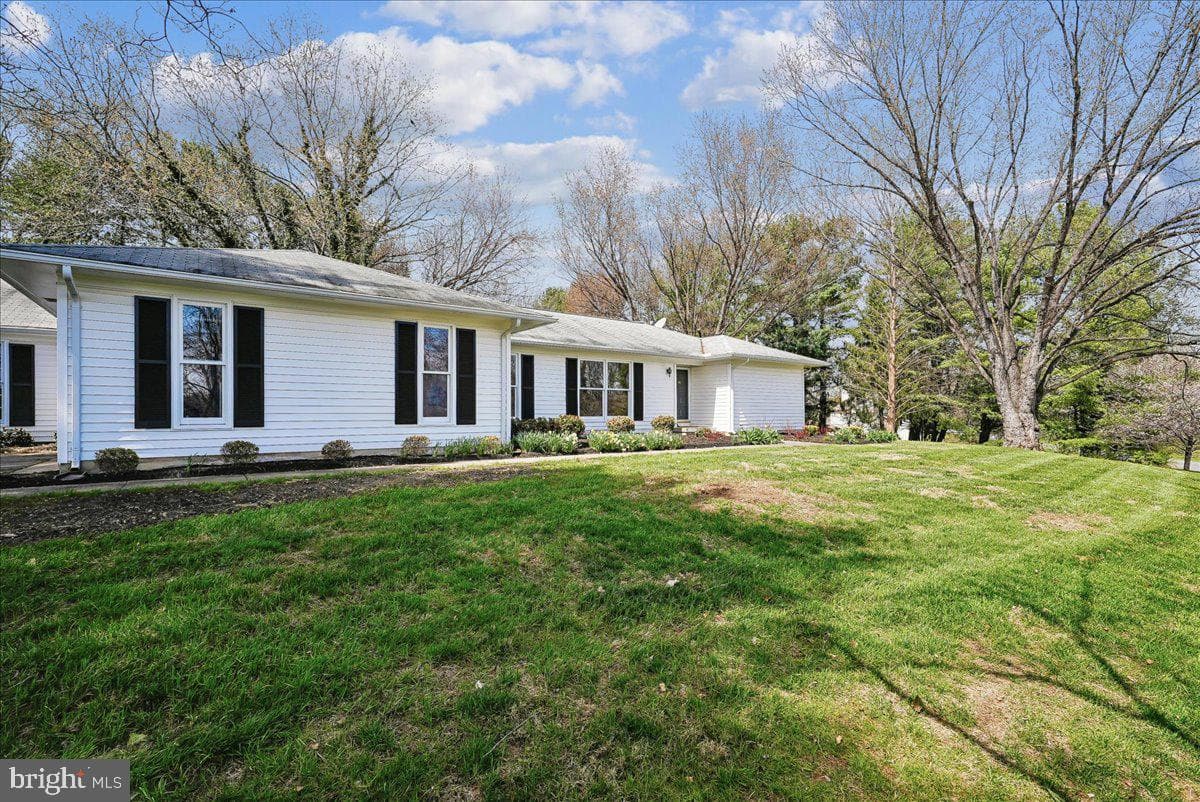 17621 Evers Court photo 56