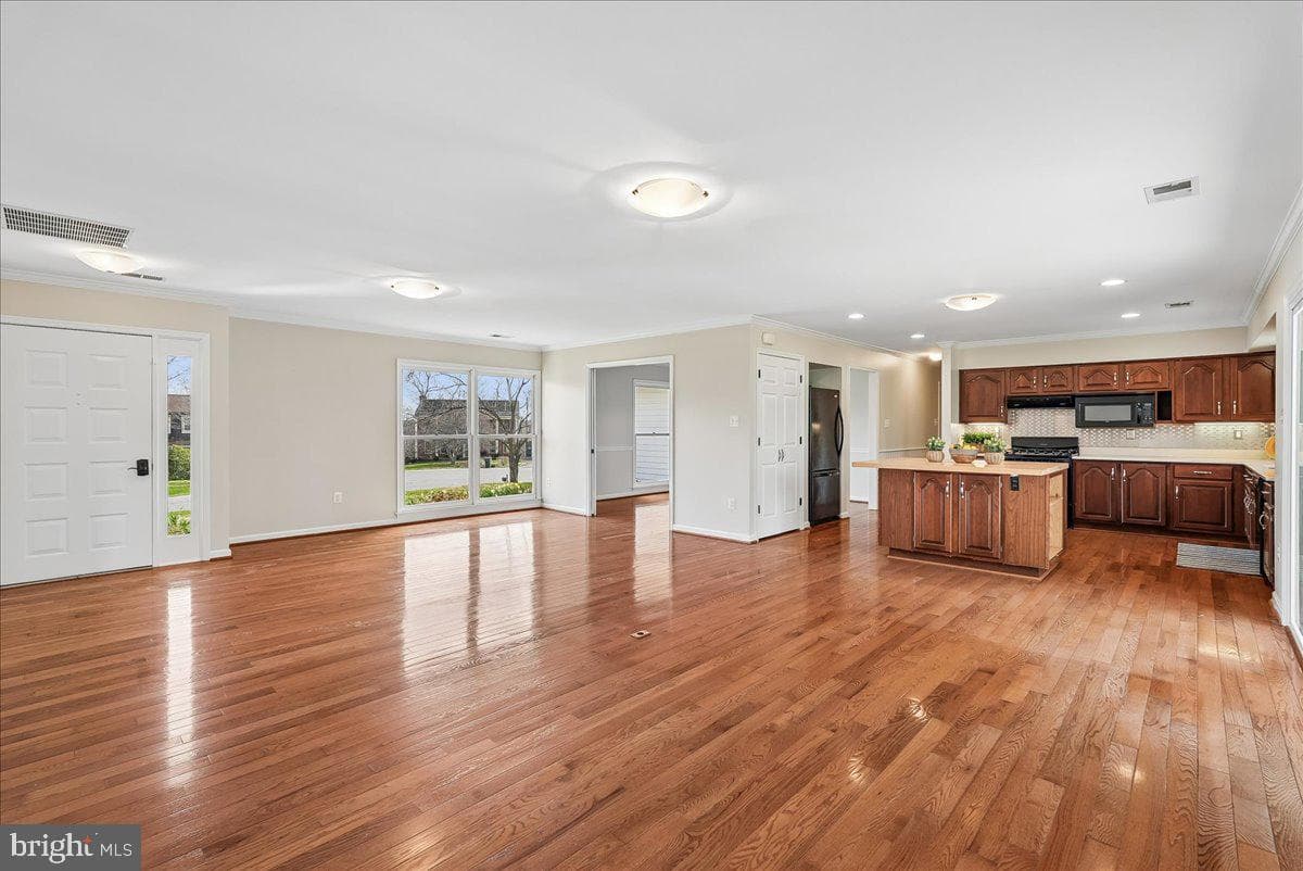 17621 Evers Court photo 9