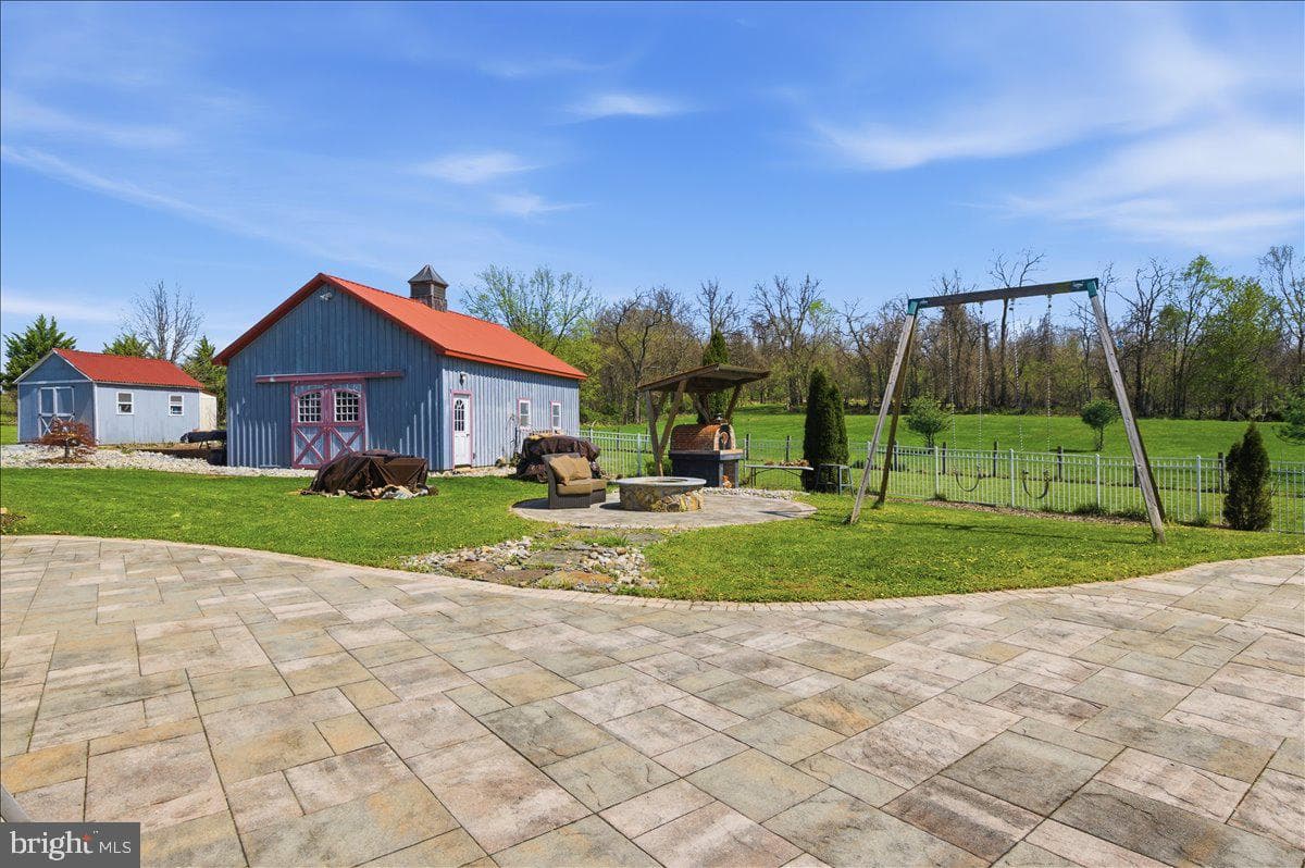 11950 Stonehouse View Court photo 18