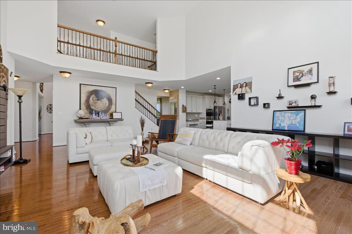 11950 Stonehouse View Court photo 32
