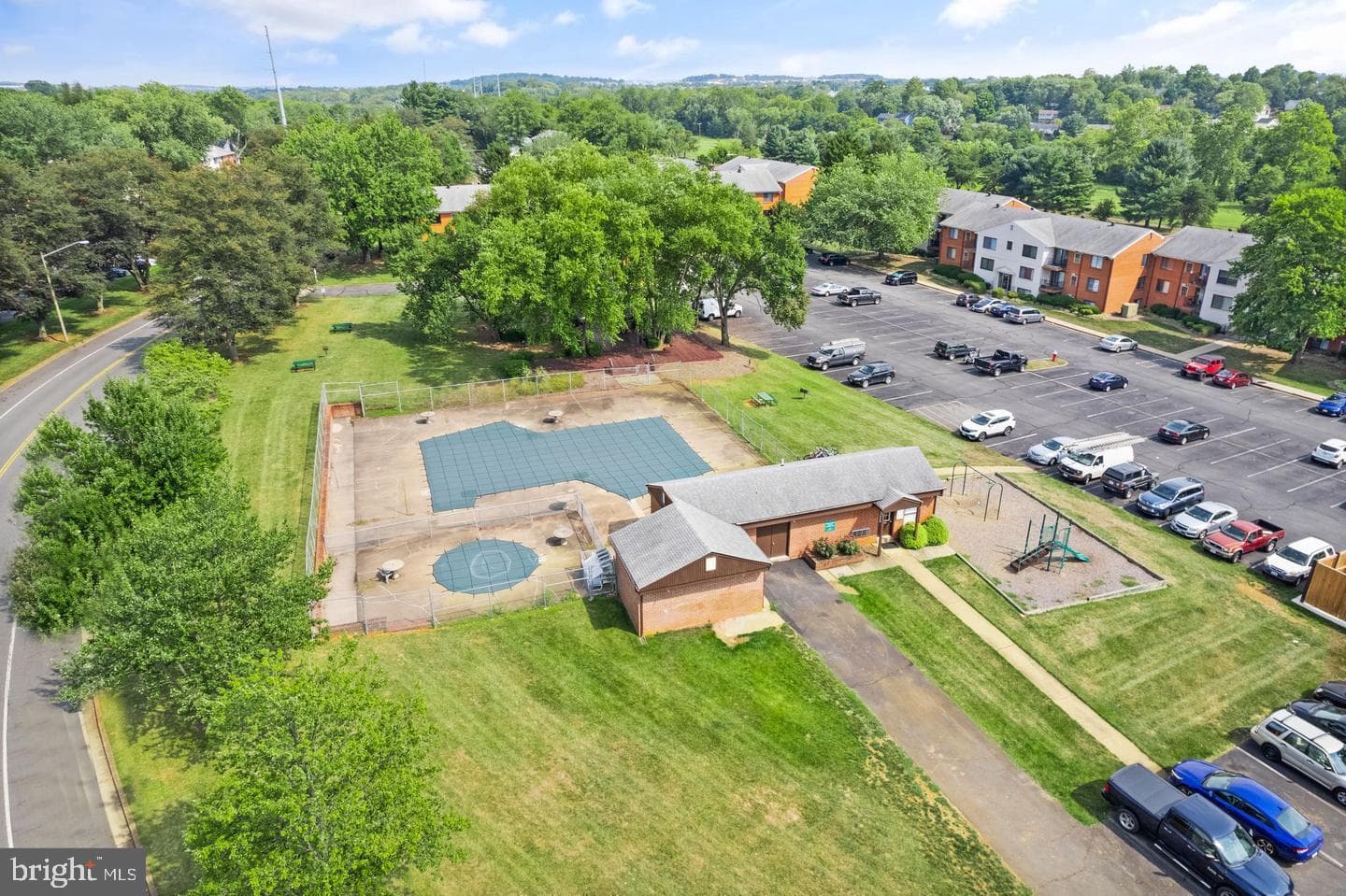 125 Clubhouse Drive SW #1 photo 44