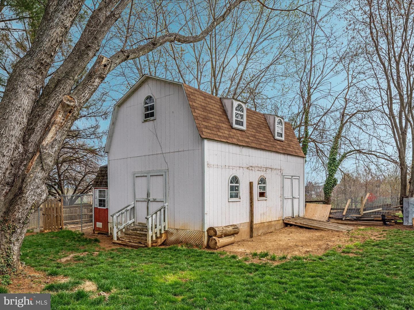 60 N Tavenner Lane photo 39