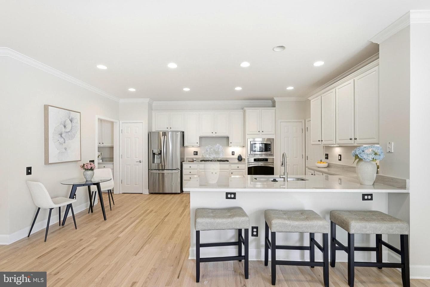 20783 Red Cedar Drive photo 2