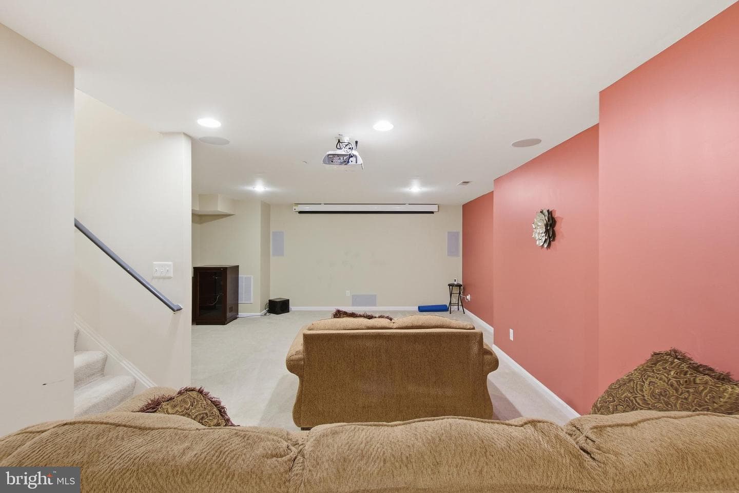 43679 Lucketts Bridge Circle photo 37