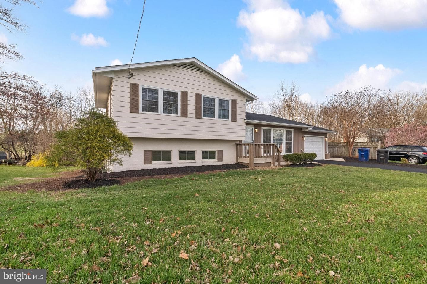905 Tuscarora Drive SW photo 2