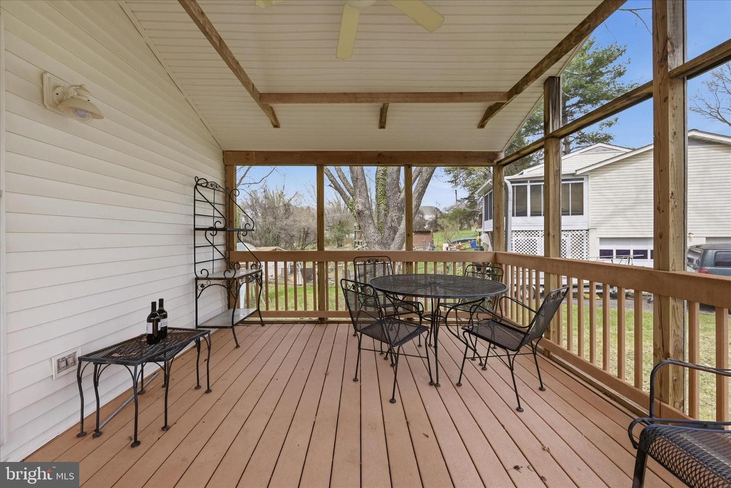 126 Applewood Court photo 13