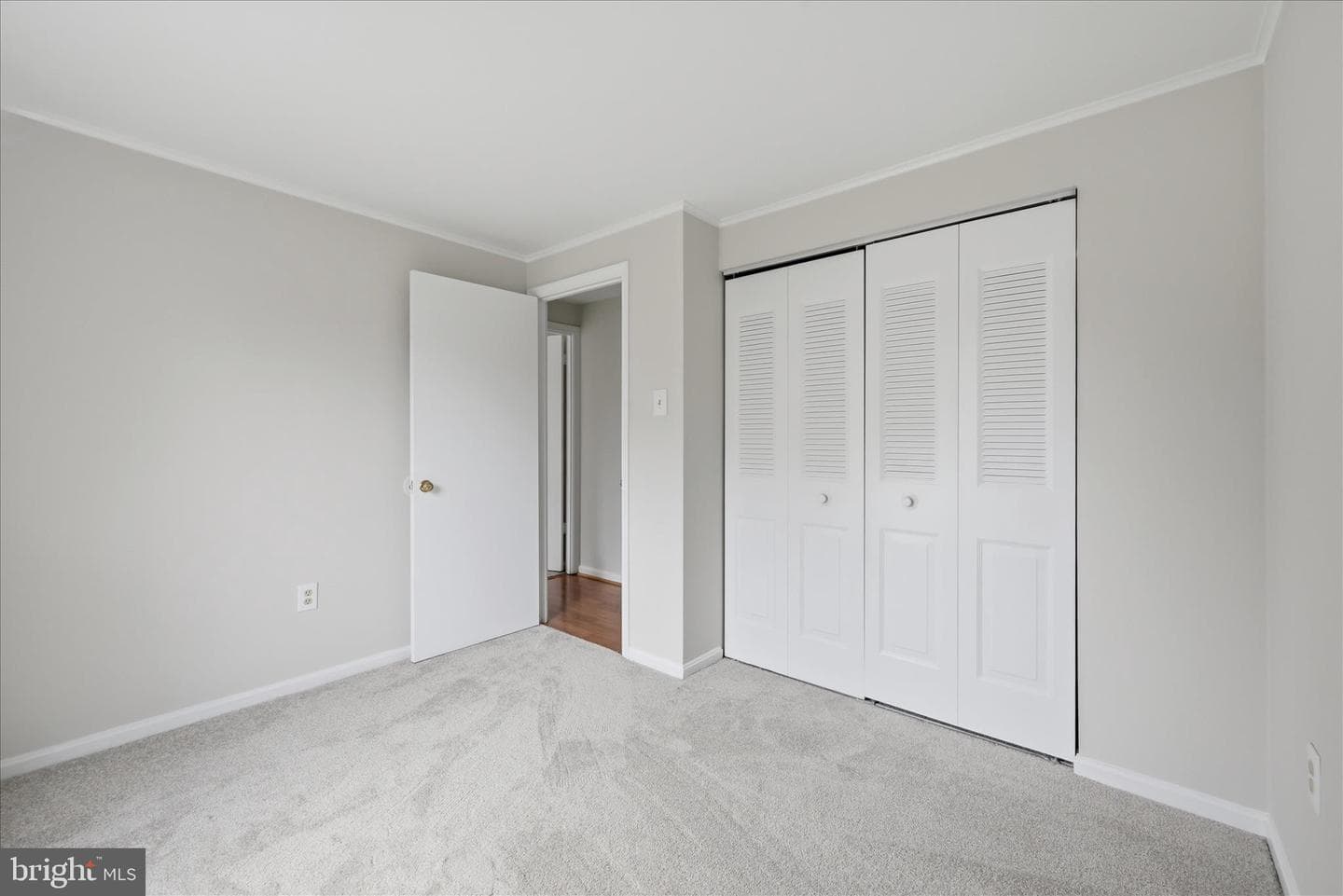 126 Applewood Court photo 22