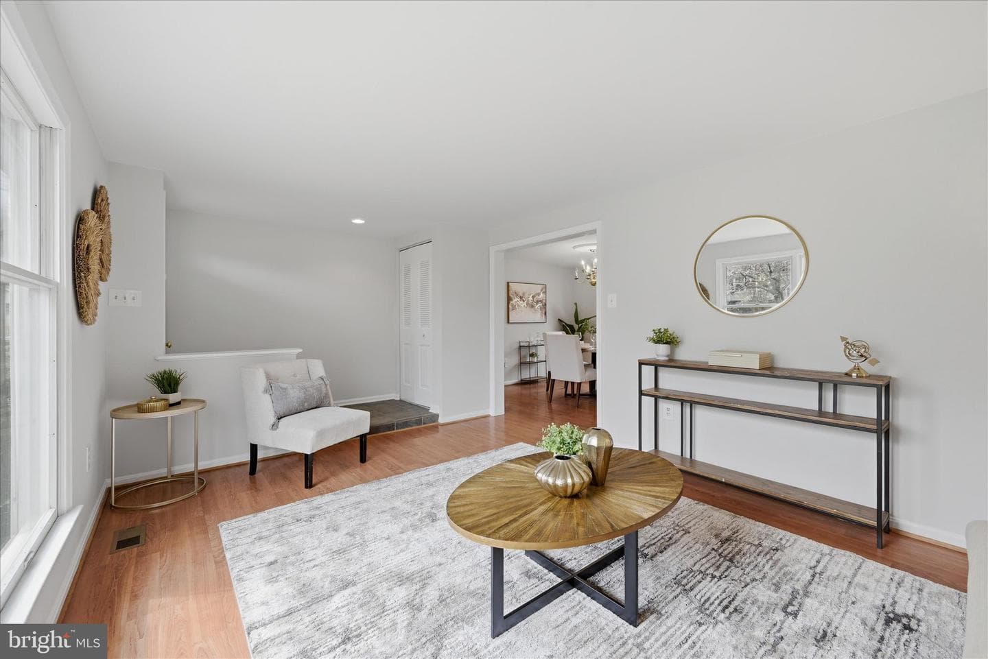 126 Applewood Court photo 4