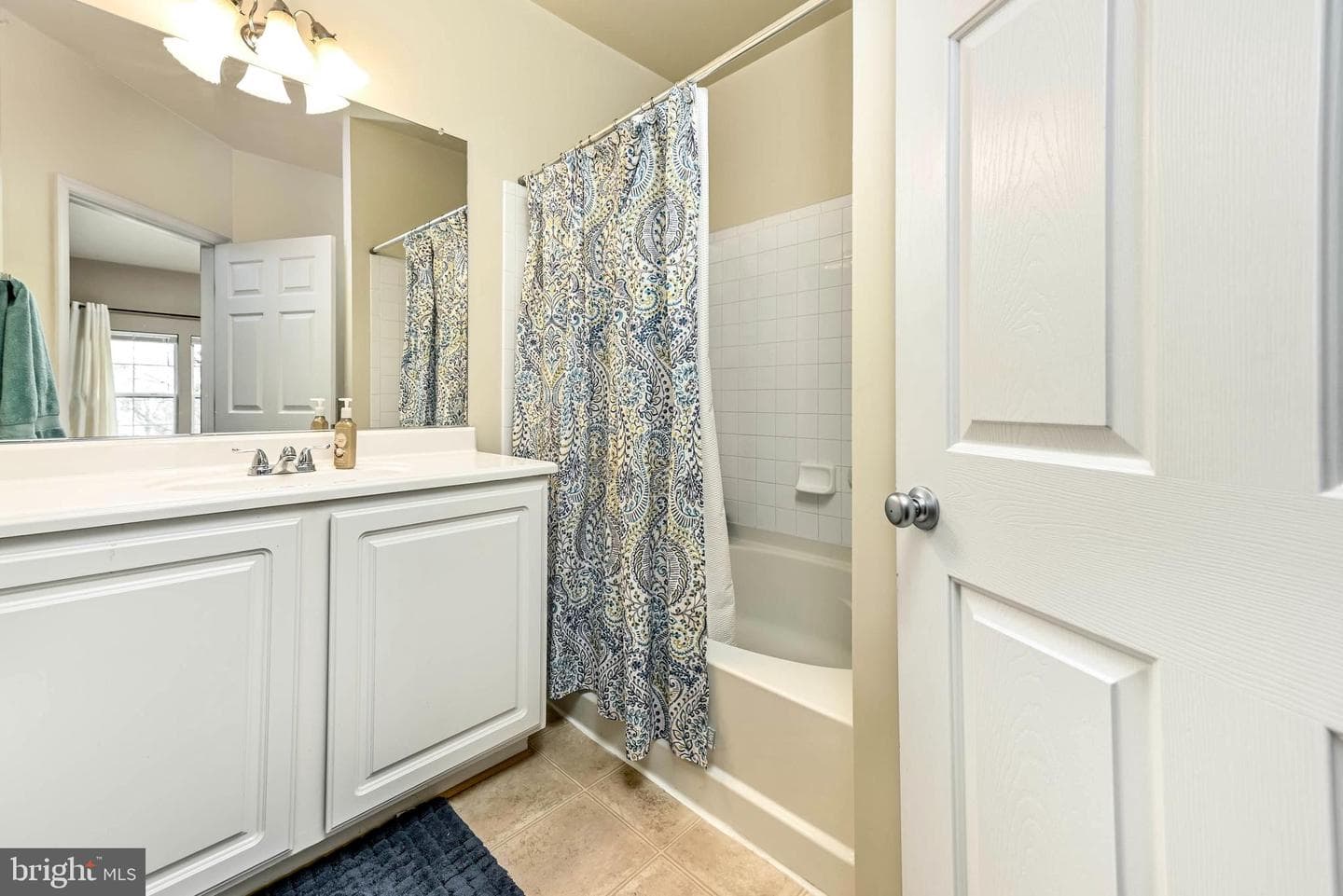 42526 Mayflower Terrace photo 12
