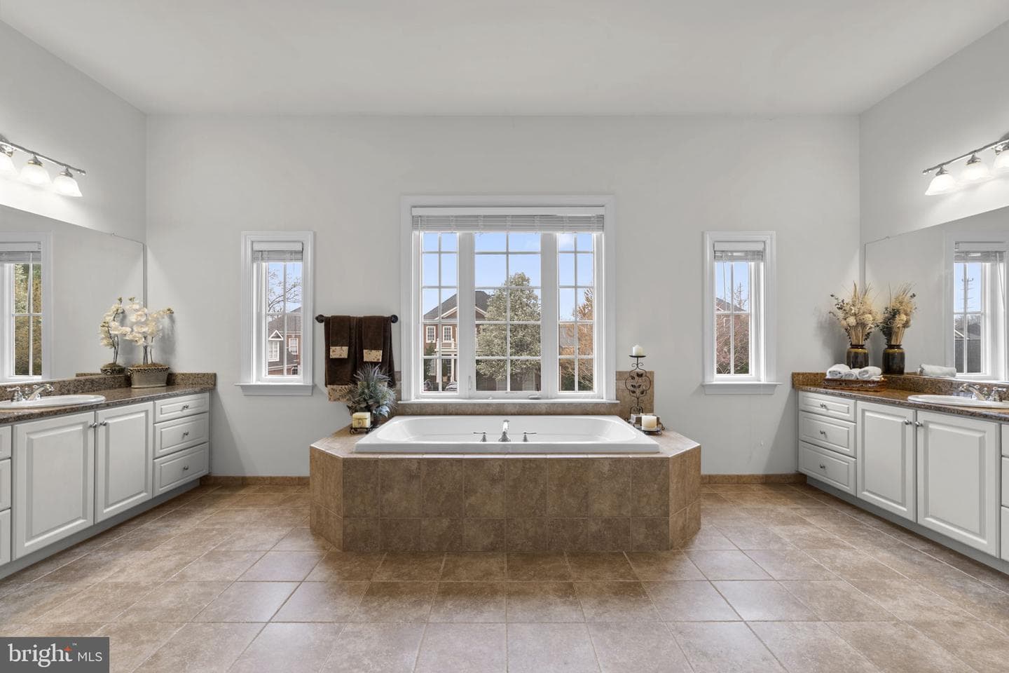 18344 Mid Ocean Place photo 41
