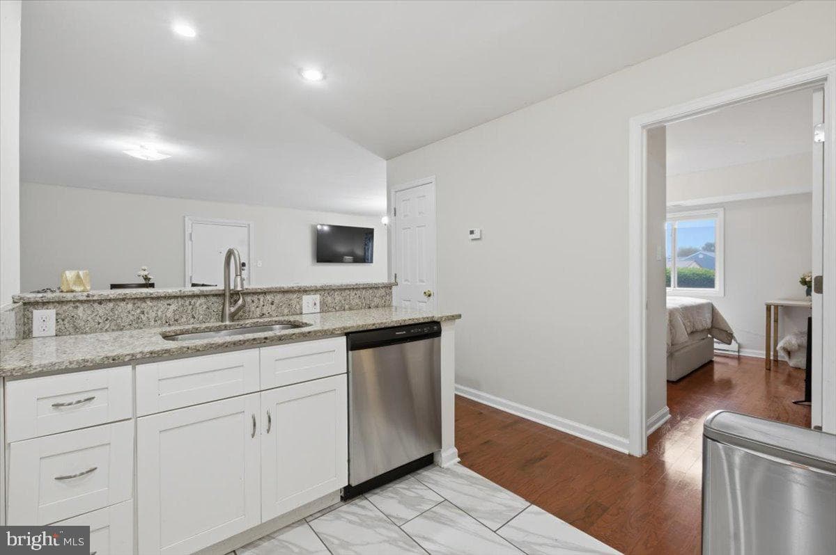 121 N Fillmore Avenue #1 photo 15