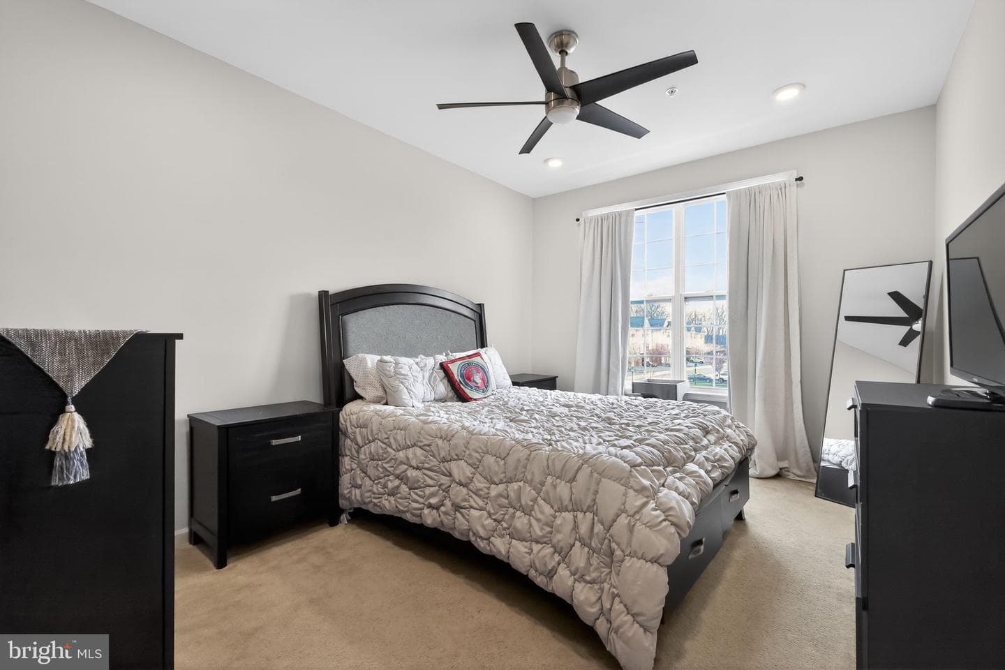 23255 Milltown Knoll Square #104 photo 11