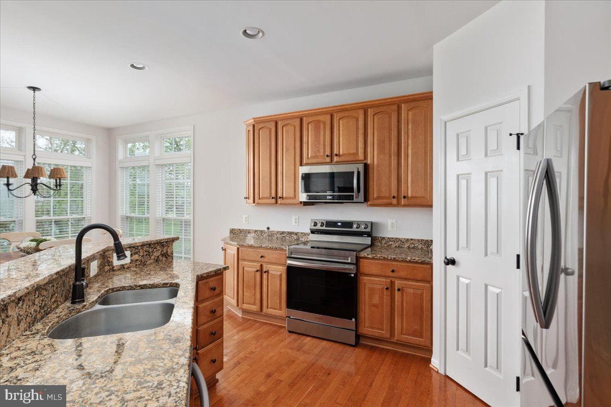 33 Potterfield Drive photo 15