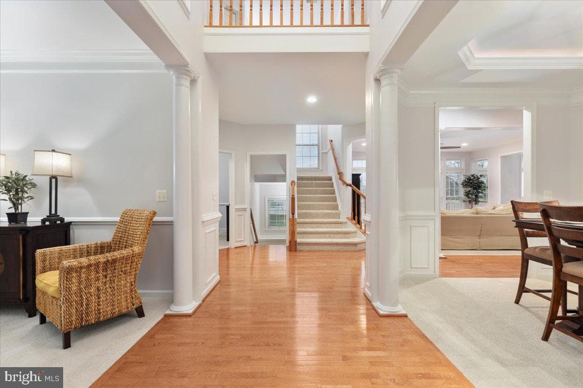 33 Potterfield Drive photo 3