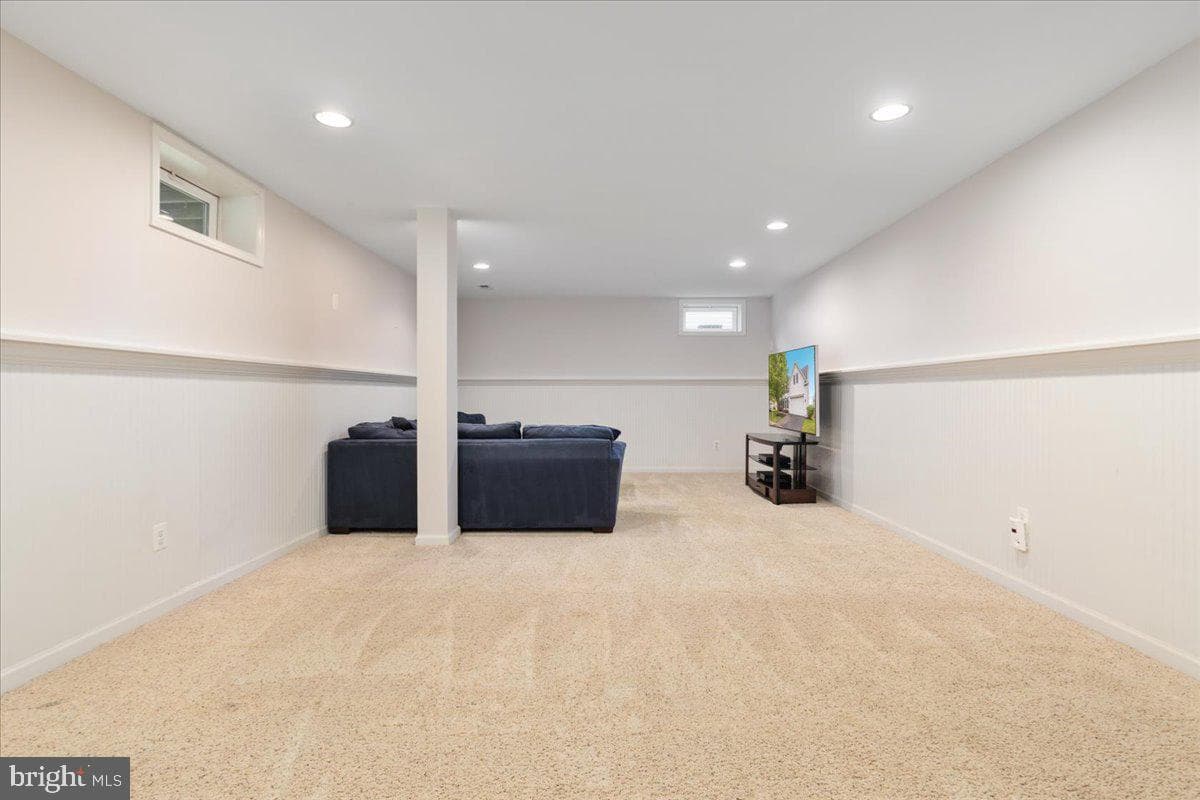 33 Potterfield Drive photo 35