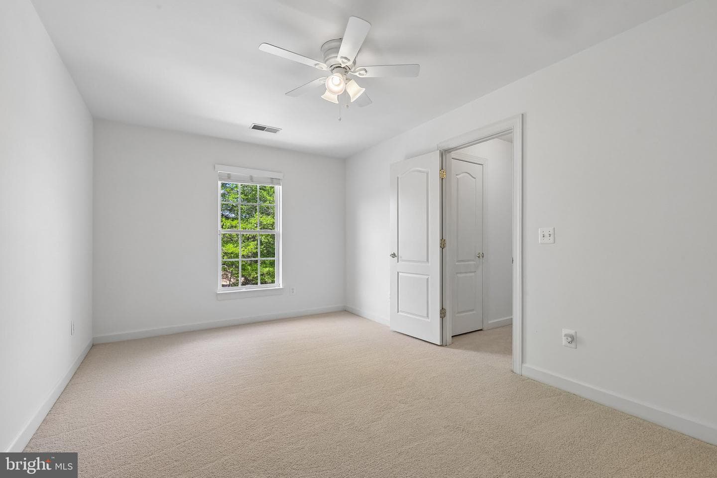 43097 Binkley Circle photo 16