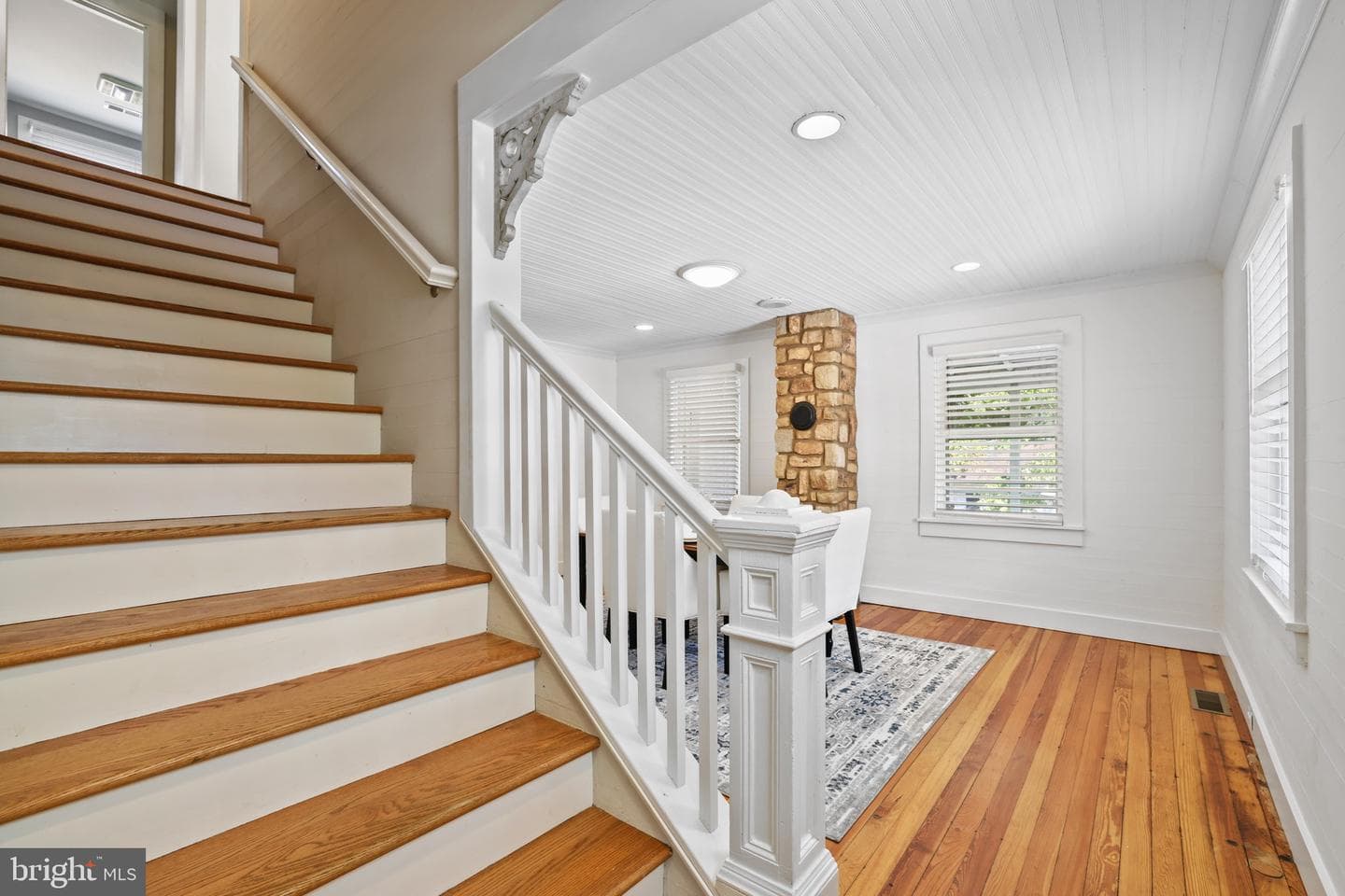 161 N Hatcher Avenue photo 37