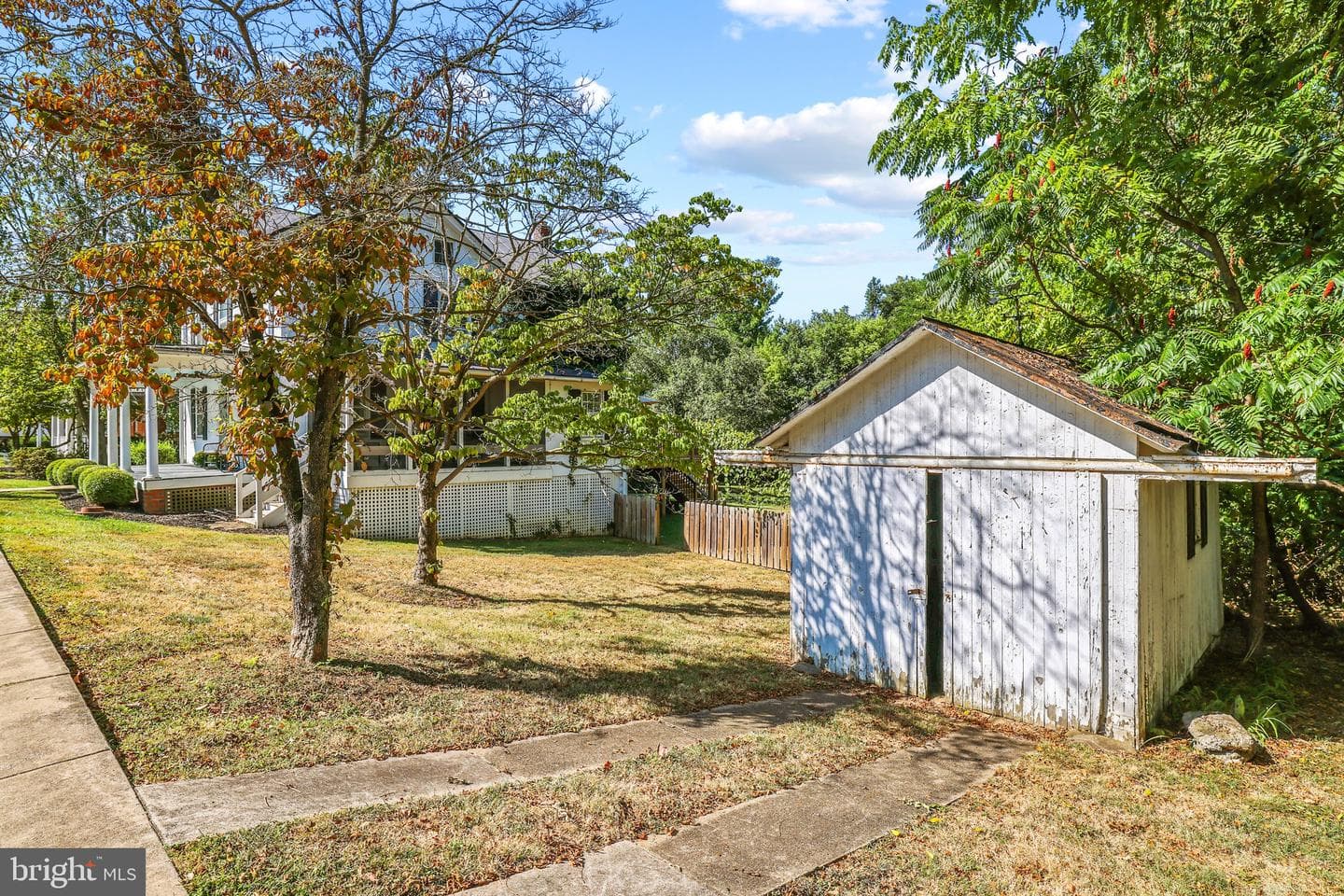 161 N Hatcher Avenue photo 44