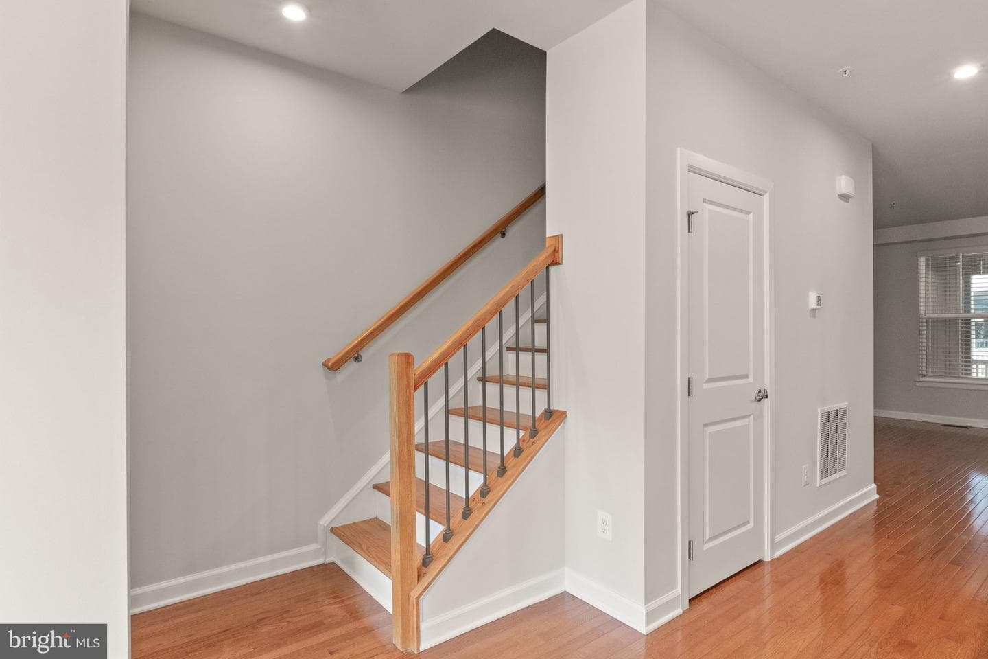 22308 Seabring Terrace photo 18