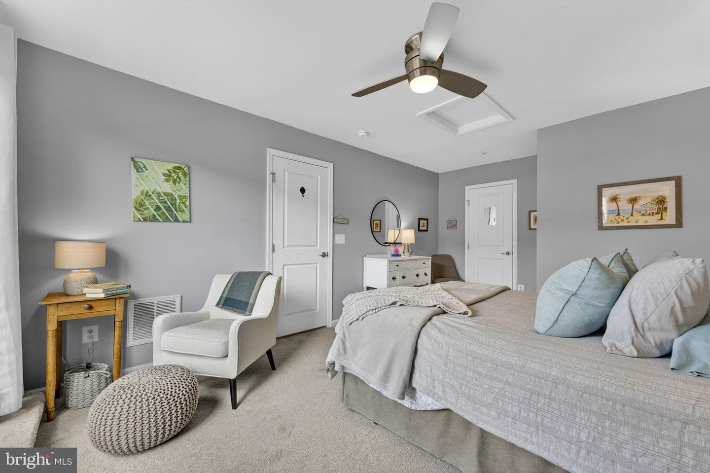 459 Haupt Square SE photo 51