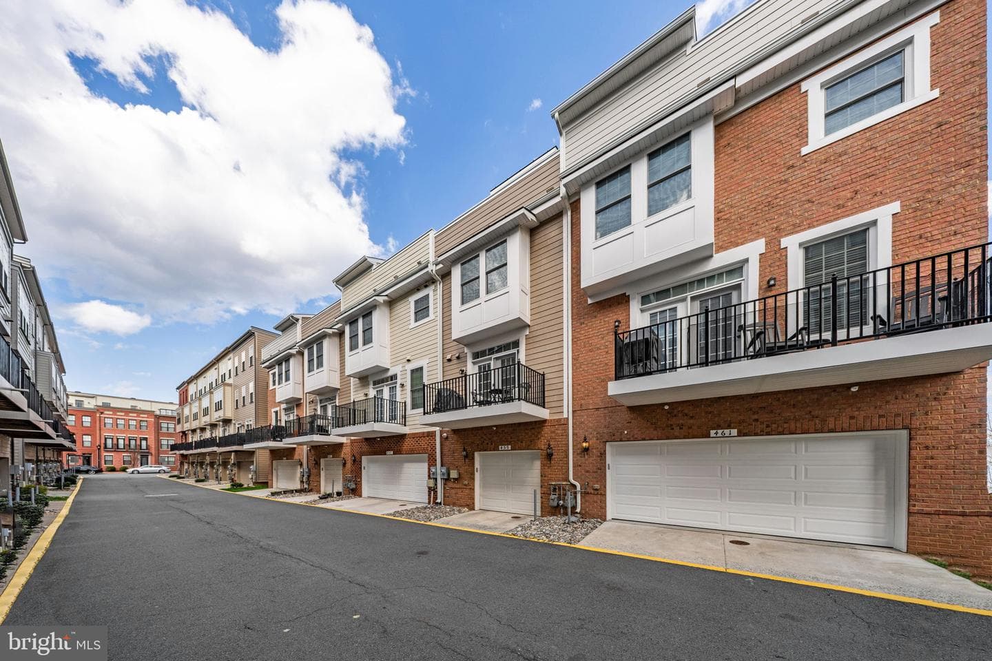 459 Haupt Square SE photo 61