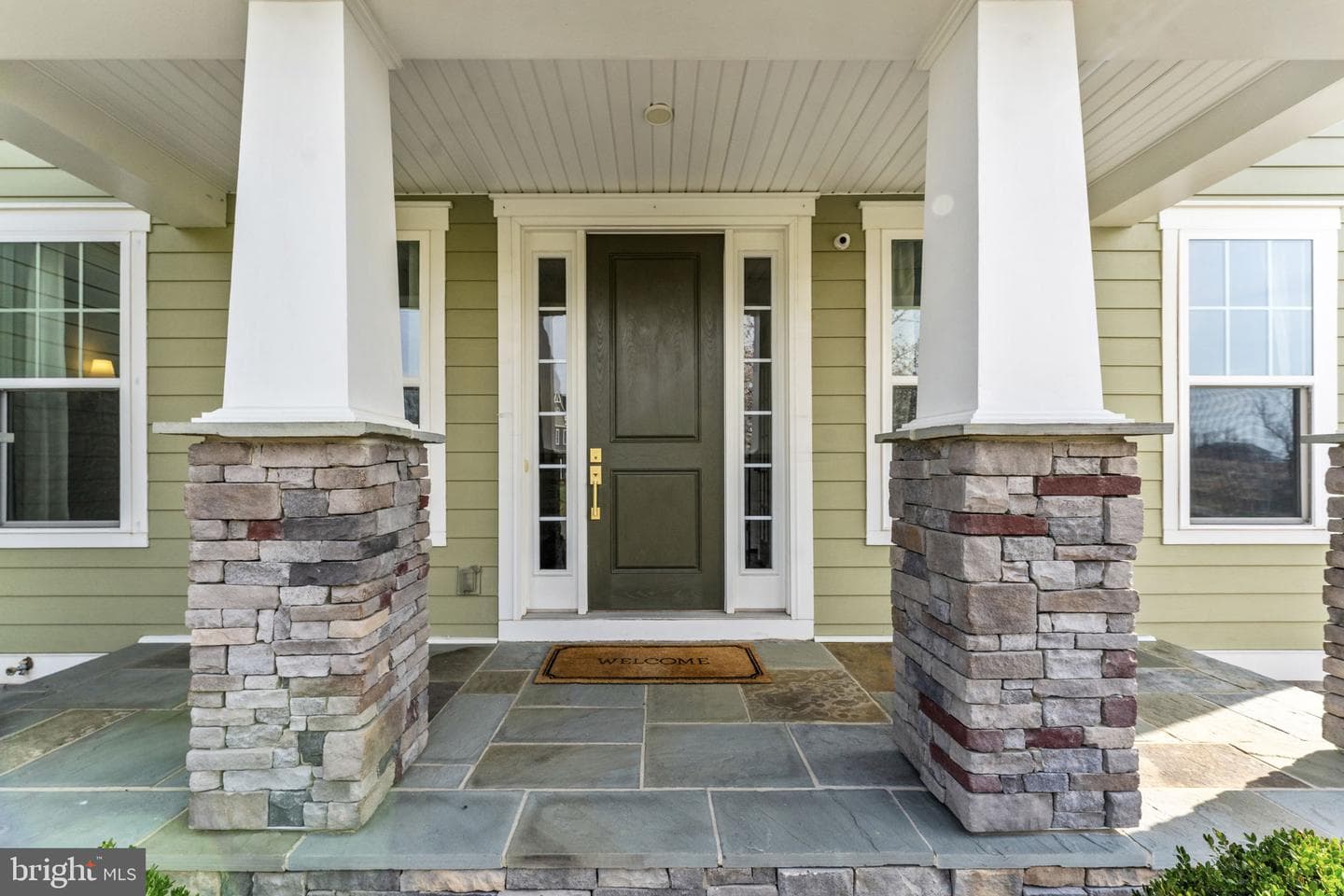 25014 Dahlia Manor Place photo 20