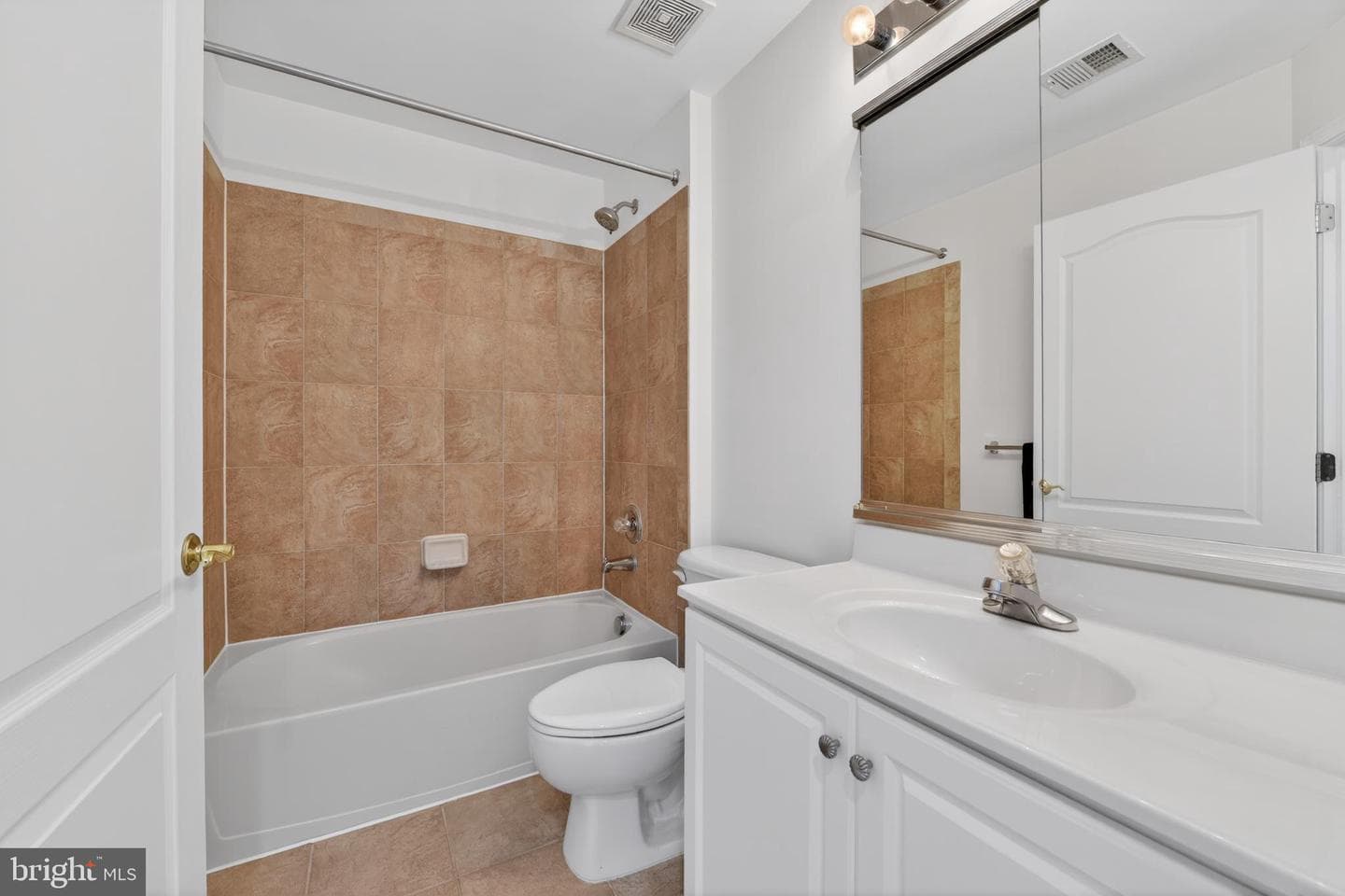43355 La Belle Place photo 47