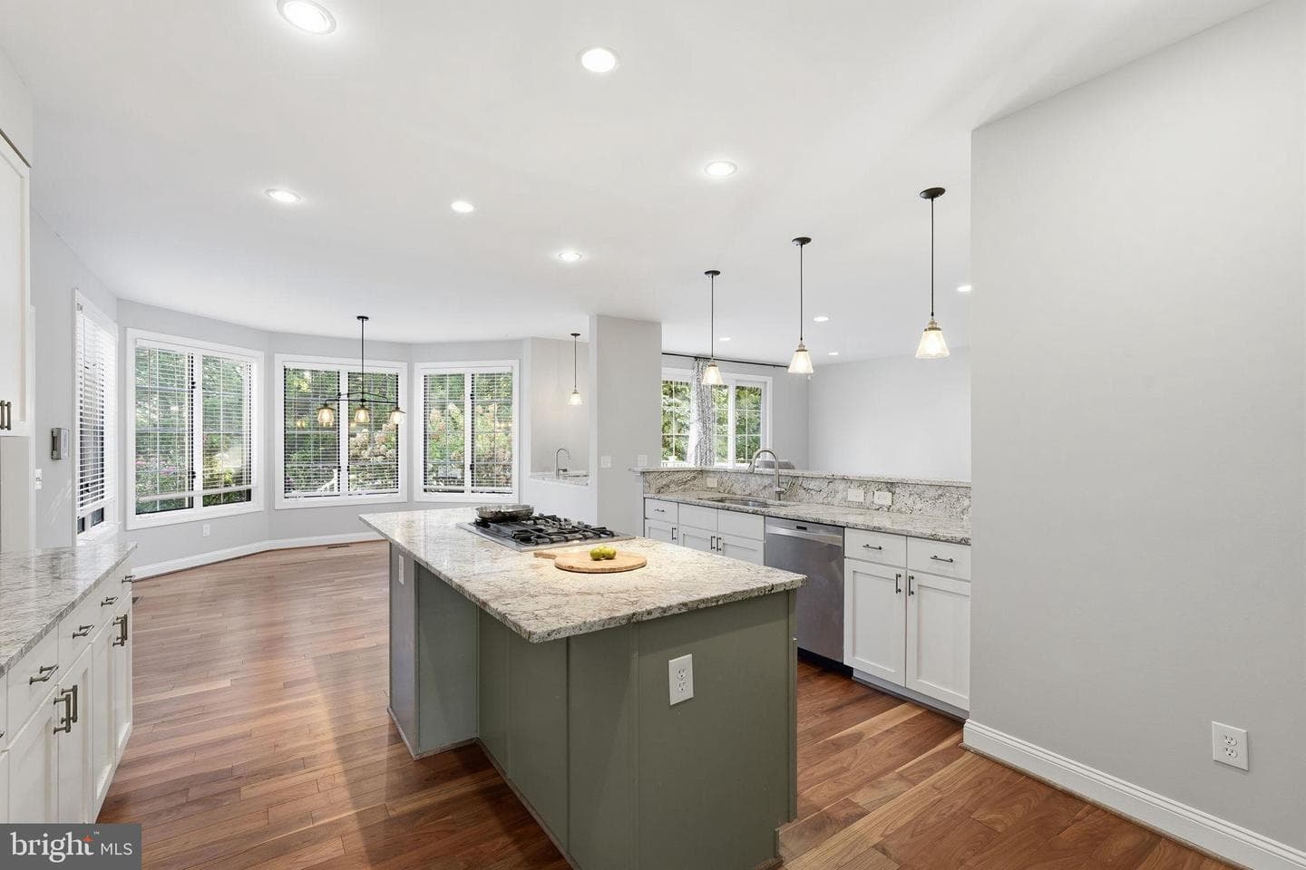 43949 Bruceton Mills Circle photo 7