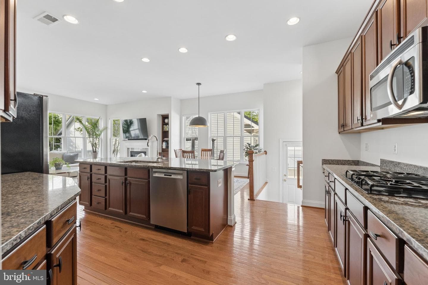 23342 Higbee Lane photo 28