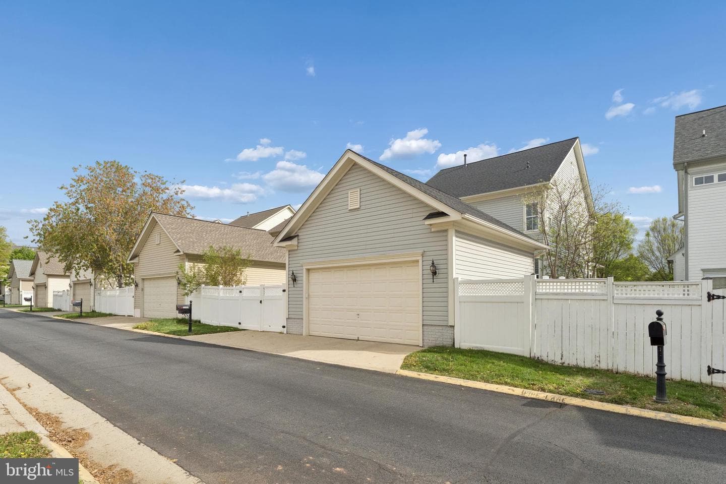 23342 Higbee Lane photo 73