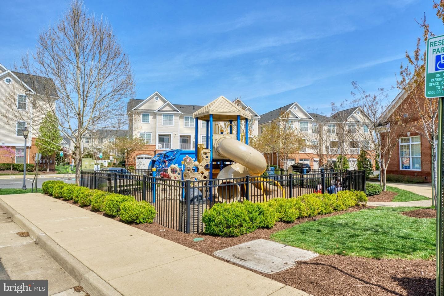 23290 Milltown Knoll Square #103 photo 34