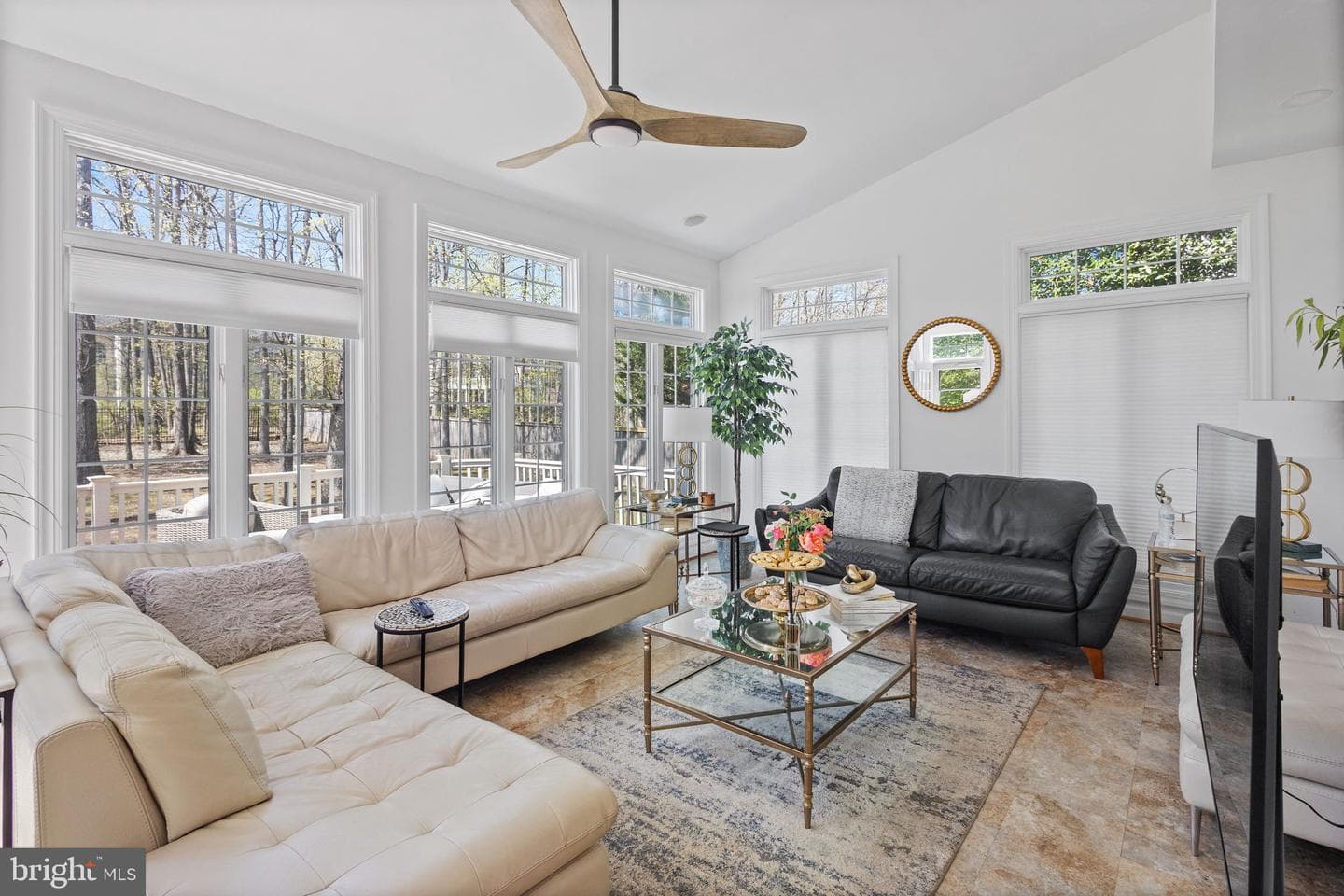 22579 Forest Manor Drive photo 18