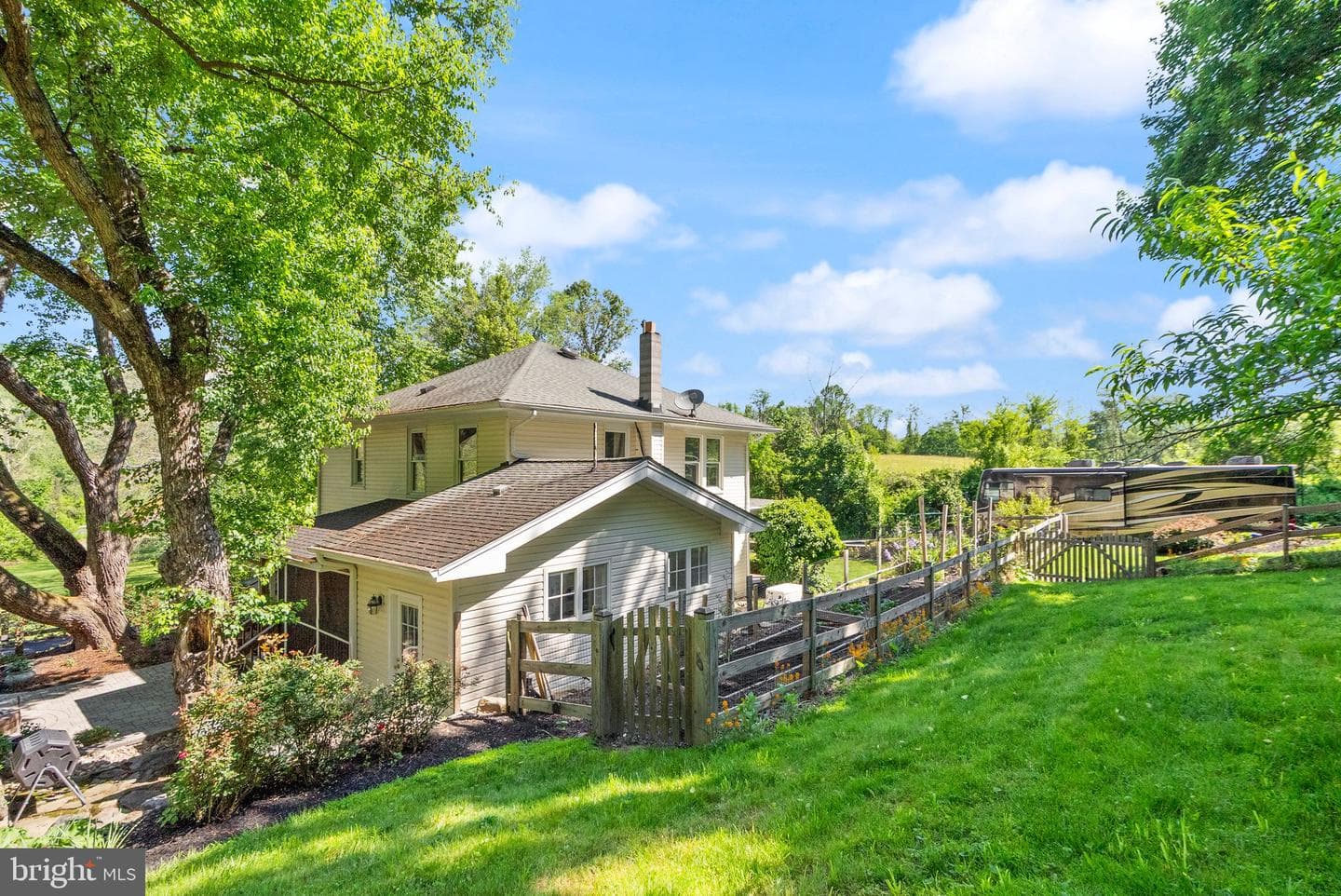 37151 Branchriver photo 53