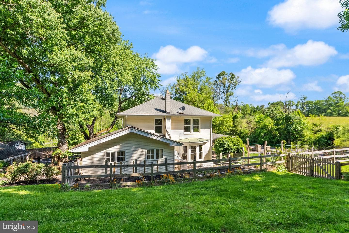 37151 Branchriver photo 55