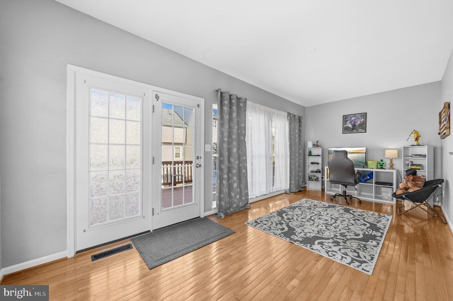 25409 Lisa Terrace photo 17