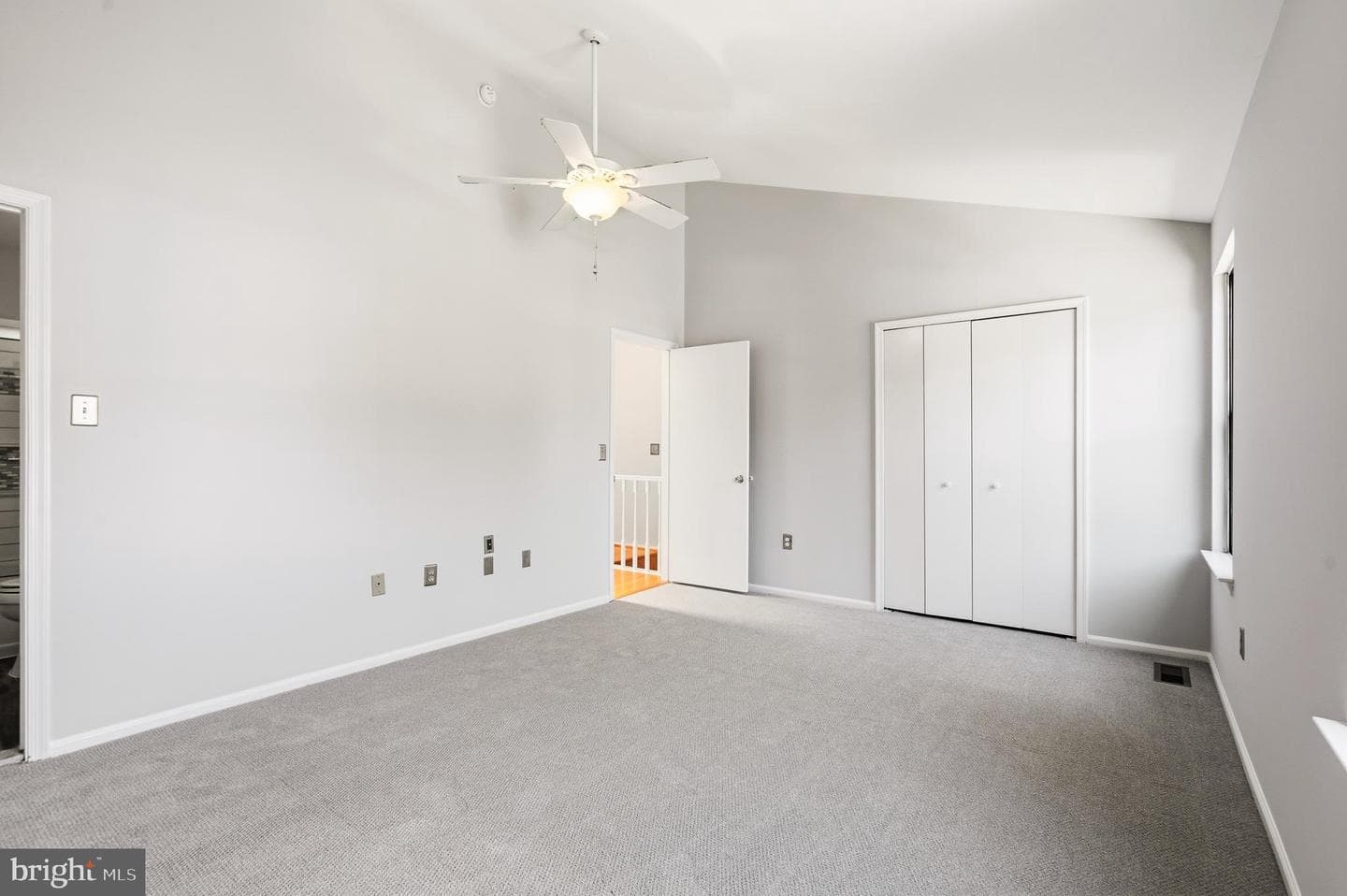 34 Millard Court photo 18