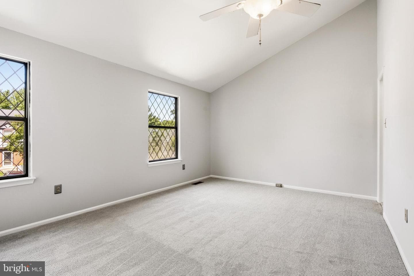 34 Millard Court photo 24